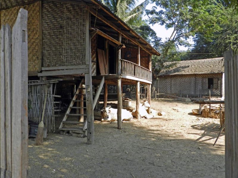 Wohnhütte in einem Dorf