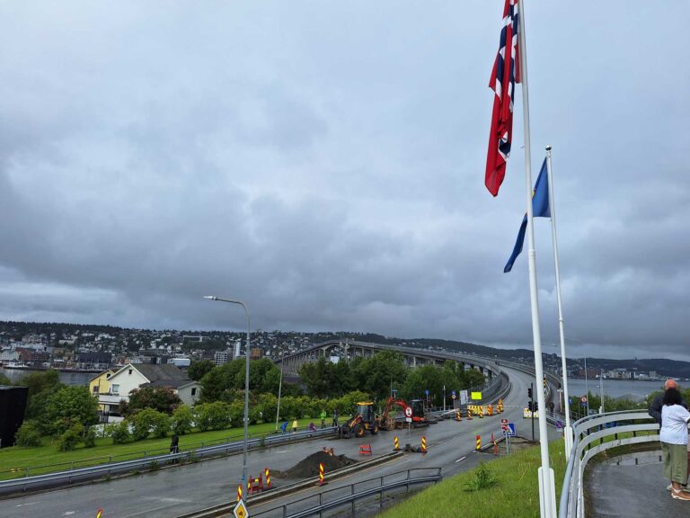 Baustelle mit Brücke in Tromsø