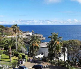 Beim Hotel Pestana Promenade in Funchal