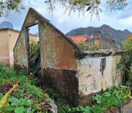 Ruine eines Hauses in Santana