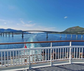 Schifffahrt Stokmarknes - Svolvaer, Hadselbrücke