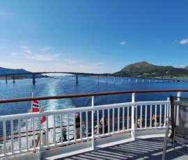 Schifffahrt Stokmarknes - Svolvaer, Hadselbrücke