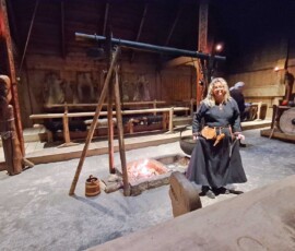 Führung im Wikingermuseum in Borg
