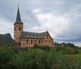 Auf den Lofoten, Vågan-Kirche