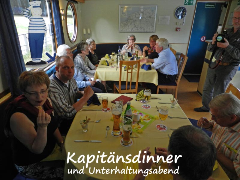 Berlin-Spandau, Kapitänsdinner + Unterhaltungsabend
