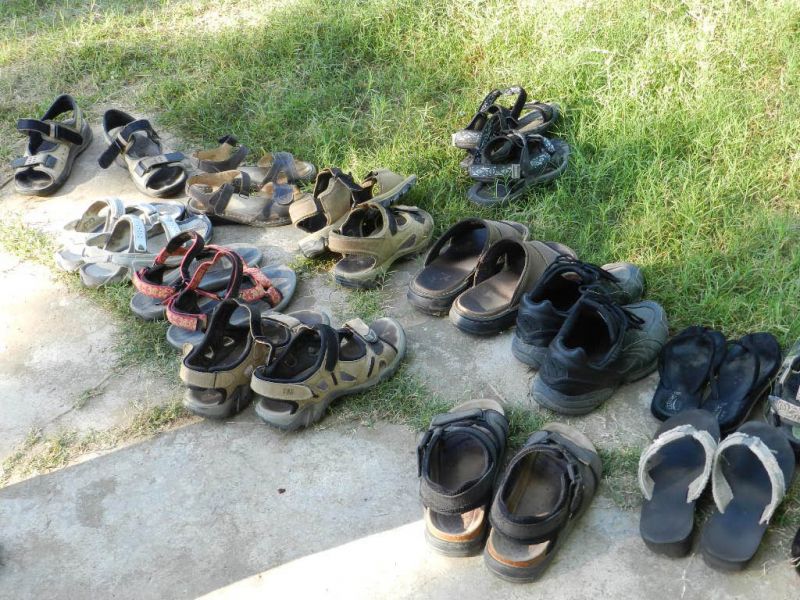 ueberall schuhe aus 1